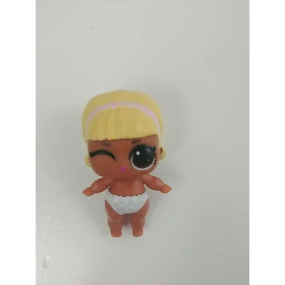 L.O.L. Surprise Toys Lol Surprise Doll Lil Drag Racer Baby Lil Sis
